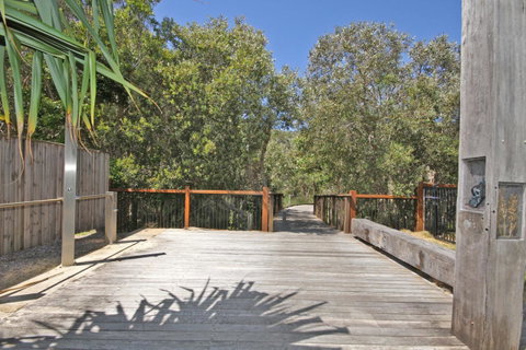 48 Boardrider Crescent, Mt Coolum - Pet Friendly, WiFi, Linen Incl. 500 BOND - Accommodation Rockhampton 11