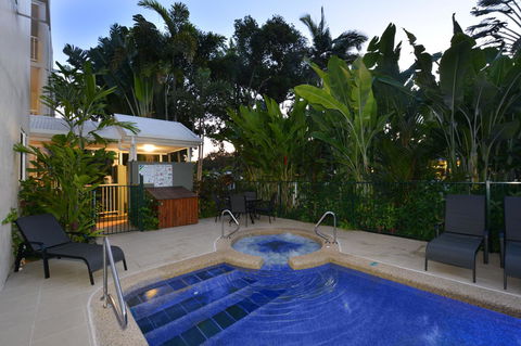 Port Douglas Apartments - Adults Only Oasis - Accommodation Rockhampton 19