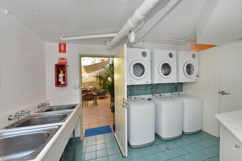 Port Douglas Apartments - Adults Only Oasis - Accommodation Rockhampton 24