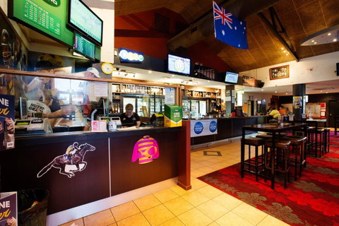 Glenmore Tavern - Accommodation Rockhampton 21