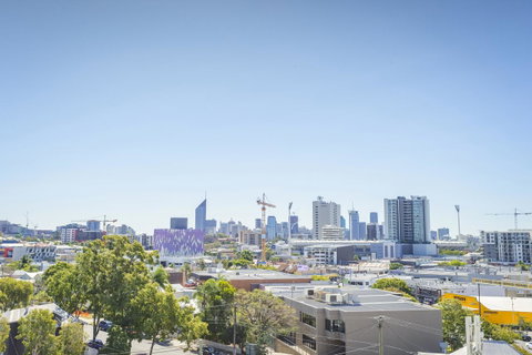 Eastwood Apartments - Accommodation Rockhampton 11