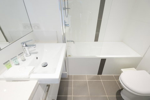 Eastwood Apartments - Accommodation Rockhampton 33