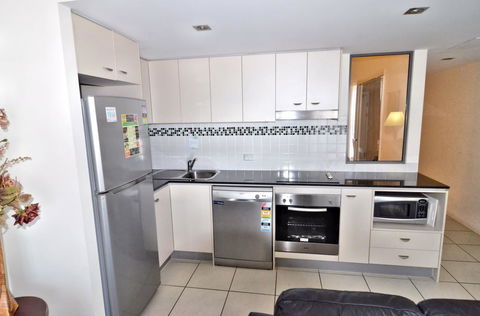 U309 Ocean Views Resort - Owner Managed - Accommodation Rockhampton 3