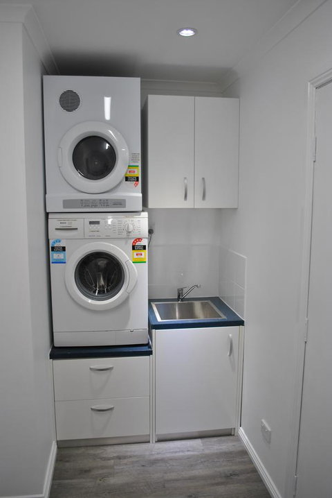 Driftwood Lodge - Accommodation Rockhampton 9