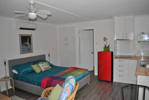 Driftwood Lodge - Accommodation Rockhampton 1