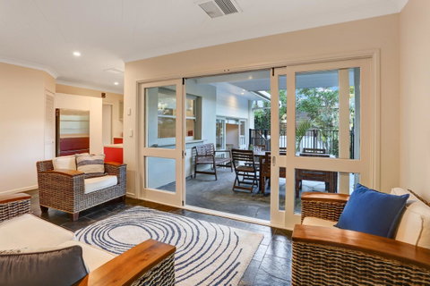 The Pod - Accommodation Rockhampton 9