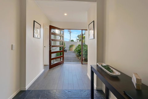 The Pod - Accommodation Rockhampton 0