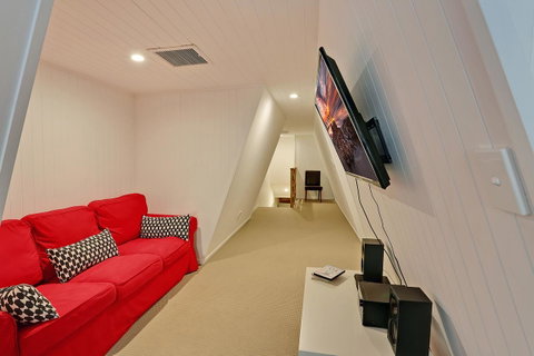 The Pod - Accommodation Rockhampton 15