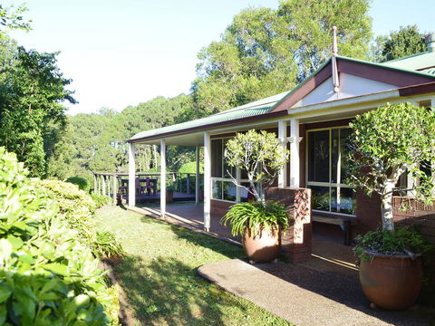 Apple Tree Cottage Montville - Accommodation Rockhampton 1