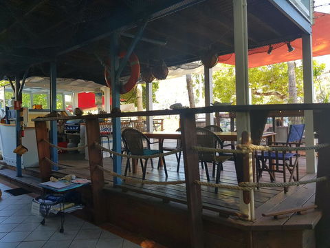 Arcadia Beach Guest House And Car Hire - Accommodation Rockhampton 39