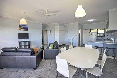 Anchorage On Straddie - Accommodation Rockhampton 11