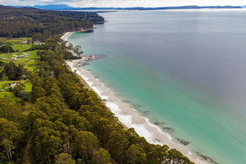 Adventure Bay Holiday Home - Accommodation Rockhampton 11