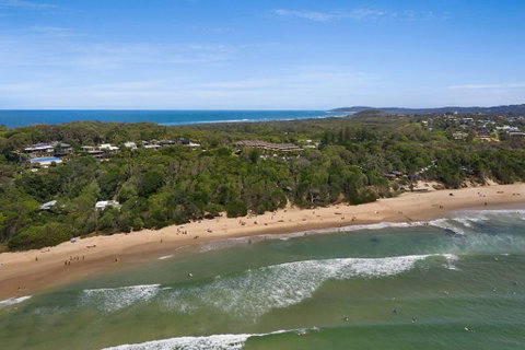 #4 James Cook Apartments - Accommodation Rockhampton 1