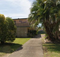 'Bay Dream' Upstairs Unit Three - Accommodation Rockhampton
