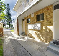 'Beachside' Shoal Bay Unit 4 - Accommodation Rockhampton