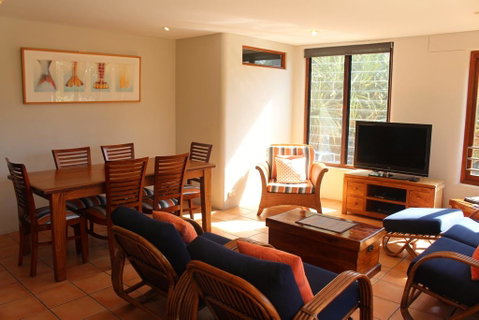 1/9 Marine Parade, Wategos Beach - Beachbound - Accommodation Rockhampton 3