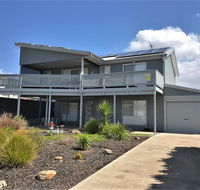 10 Hobart Road - Accommodation Rockhampton