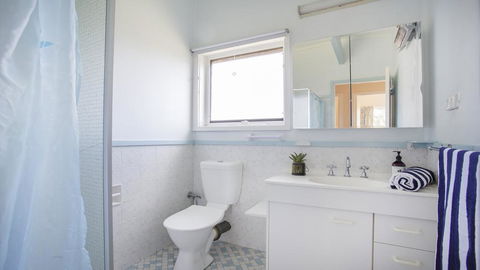 103 Bannister Head Rd - Beaming Bannister Retreat - Accommodation Rockhampton 2