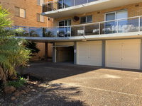 13 'Parkview' 11-13 Catalina Close - great location unit with a locked garage