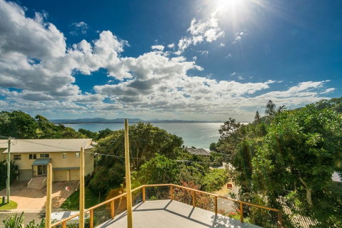 13 Brownell Drive Wategos Beach - Beach House - Accommodation Rockhampton 0