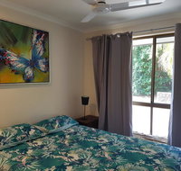13 Coora Court - Sleeps 6 pool air con pets - Accommodation Rockhampton