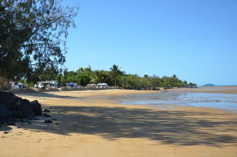15 Robert Johnstone Parade - Accommodation Rockhampton 1