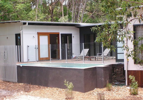 16 Ibis Court - Rainbow Shores, Beautiful, Private And Peaceful, Wi-fi - Accommodation Rockhampton 0