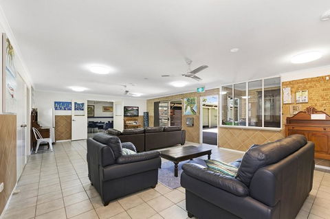17 North Street Budget Accommodation - Accommodation Rockhampton 2