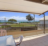 2 'Yachtsman Rest' 37 Victoria Parade - Foxtel aircon waterviews - Accommodation Rockhampton