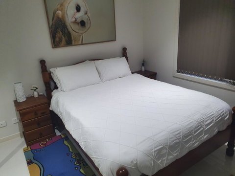 2 BDR Sea View Guest House - Accommodation Rockhampton 1