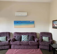 2 Bed Rooms Granny Flat - Complete Privacy - Accommodation Rockhampton
