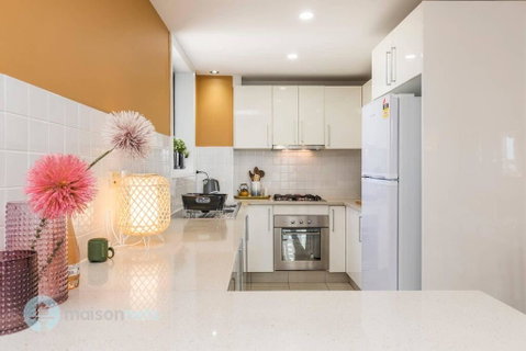 2 Bedroom 2 Bathroom Apt With Balcony And Parking - Accommodation Rockhampton 1