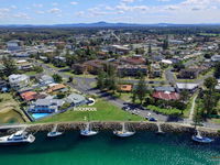 2 Rockpool Road