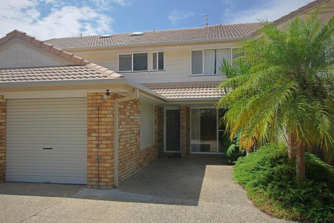 2/18-20 Kipling Street, Byron - Eastpoint - Accommodation Rockhampton 0