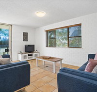 2/56 Lawson StreetClarkes Beach - Accommodation Rockhampton