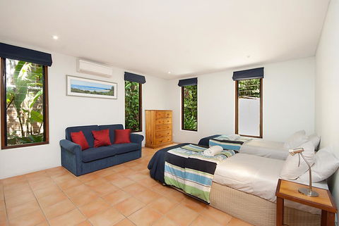 2/9 Marine Parade, Wategos Beach - Beachbound - Accommodation Rockhampton 3