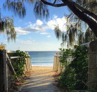 20 Steps to the Sand - Accommodation Rockhampton