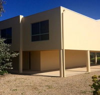 22 Broadbeach Drive - Accommodation Rockhampton