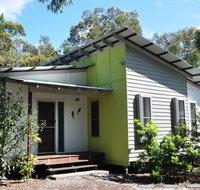 24 Esprit Drive - Beach home with open plan living and walking distance to beach - Accommodation Rockhampton
