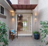 25 Christmas Bush Avenue - aircon pet friendly small boat parking  WIFI - Accommodation Rockhampton