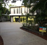 25 Naiad Court - Rainbow Shores The Ultimate Beachside Executive Property Air conditioned - Accommodation Rockhampton