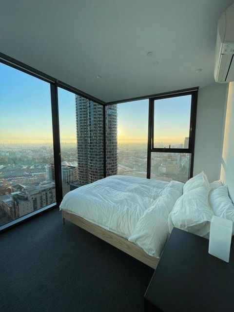 C&S Stay- Melbourne CBD - Accommodation Rockhampton 0