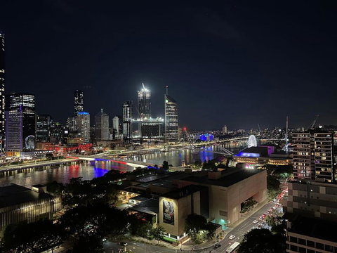CASSA BCT - River-View Apartments Managed By The Cassa - Accommodation Rockhampton 2