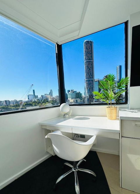 CBD High Rise River CityWalk FreeParking Wi-Fi - Accommodation Rockhampton 0
