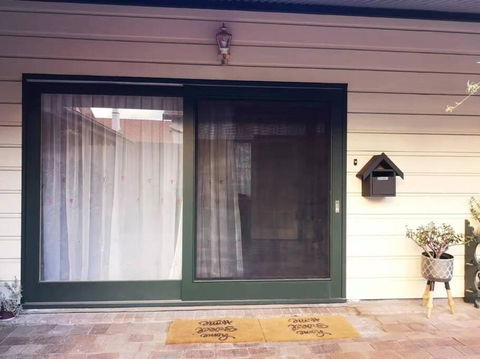 Charming1886 - Accommodation Rockhampton 4