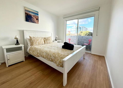 Coastal Beach Retreat Scarborough Pool & Slide! - Accommodation Rockhampton 2