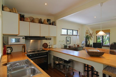 28 Childe Street, Byron Bay - Banaba - Accommodation Rockhampton 3