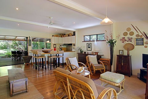 28 Childe Street, Byron Bay - Banaba - Accommodation Rockhampton 0