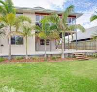 29 Cypress Avenue - Rainbow Beach Close to the beach with a pool - Accommodation Rockhampton