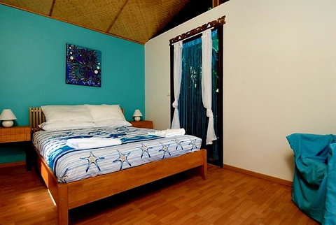 2b Manfred St - The Wave House - Accommodation Rockhampton 3